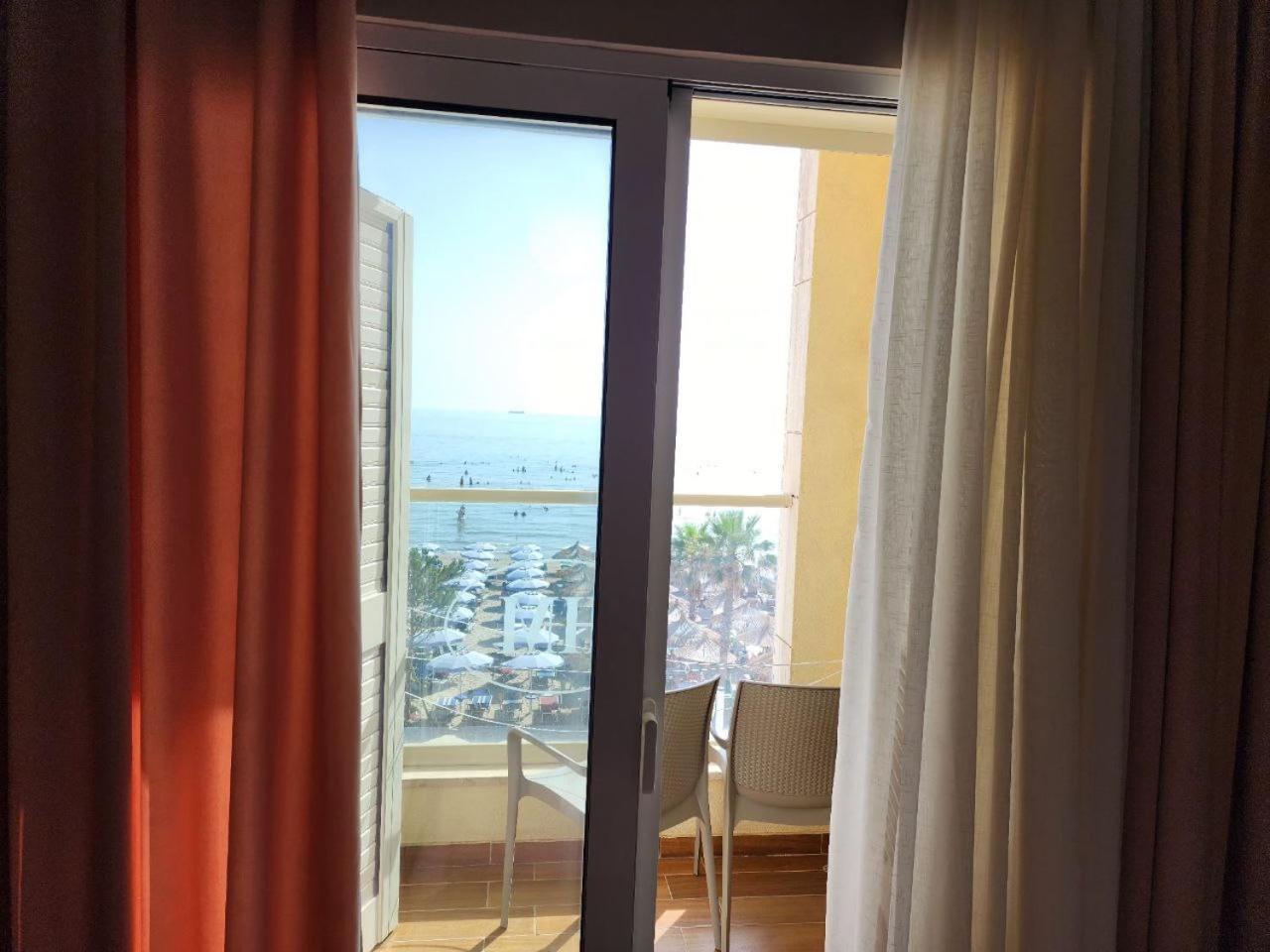 Hotel Maren Durrës Zimmer foto